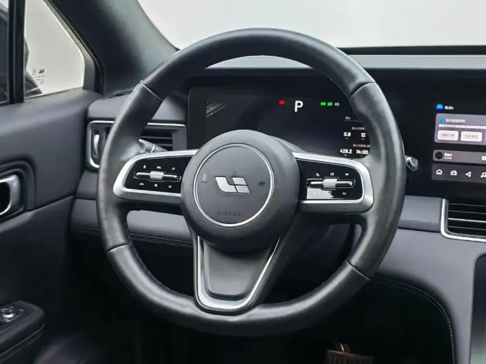 Li Auto ONE 2021 Model Extended Range 6 seat Edition – фото 16