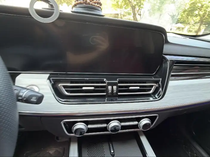 Hongqi HS5 2025 Model 2.0T Flag Xiang Pro Edition – фото 8