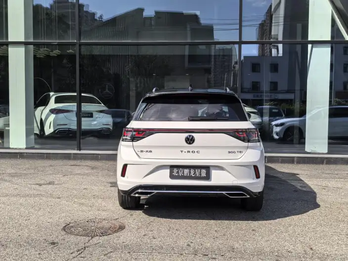 Volkswagen T-Roc 2023 Model 300TSI DSG Chenguang Edition – фото 4