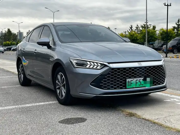 BYD Qin PLUS DM 2023 Model DM-i Champion Edition 55KM Leading Model – фото 3