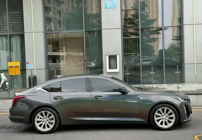 Cadillac CT5 2021 Model 28T Tech Model – фото 5