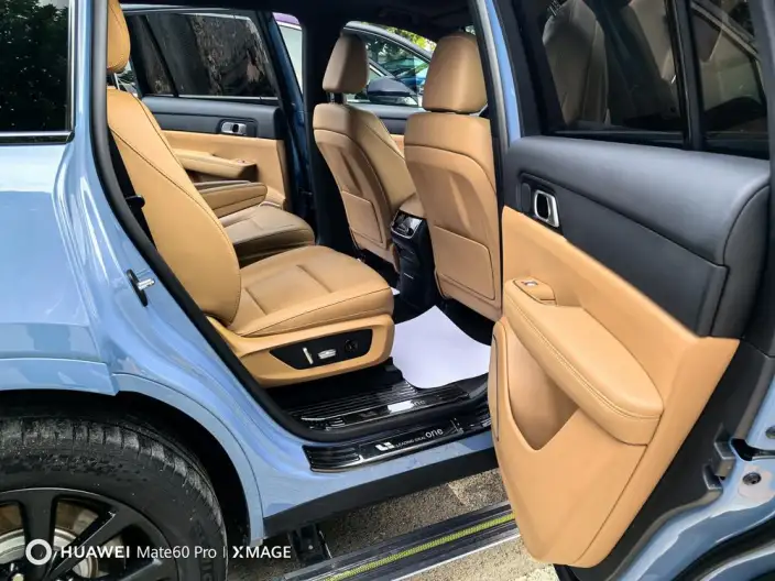 Li Auto ONE 2021 Model Extended Range 6 seat Edition – фото 8