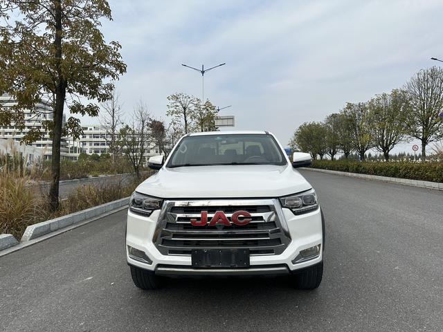 JAC T8 Модель 2019 года 2.0T Tiggo Edition 2WD Prestige Big double HFC4DB2-1D1 – фото 2