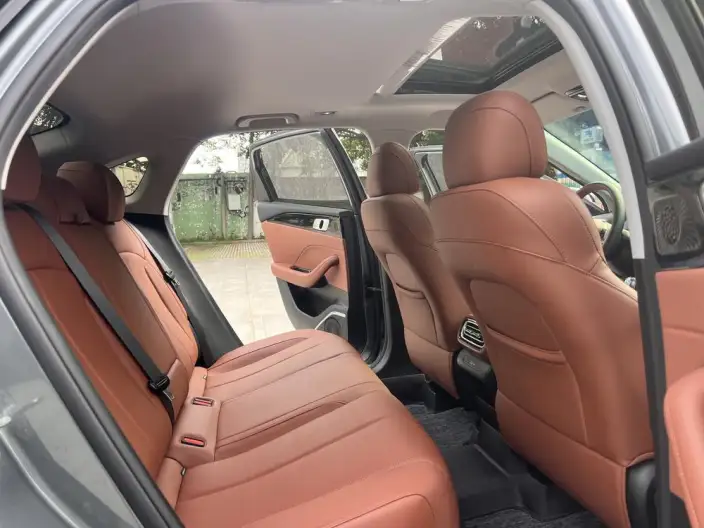 Geely Emgrand 2026 Model No. 5 Gen 1.5T DCT Flagship Model – фото 11