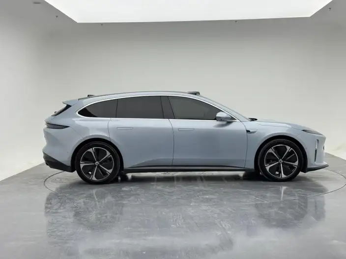 NIO ET5T 2024 Model 75kWh – фото 8