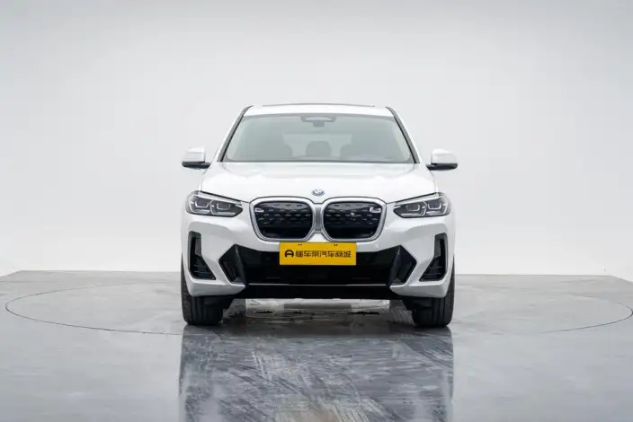 BMW iX3 2024 Model Leading Model – фото 2
