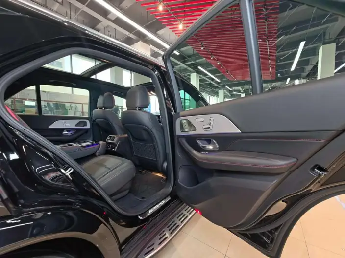Mercedes-Benz GLE AMG 2024 Model AMG GLE 53 4MATIC+ – фото 35