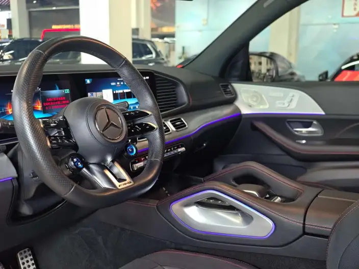 Mercedes-Benz GLE AMG 2024 Model AMG GLE 53 4MATIC+ – фото 37