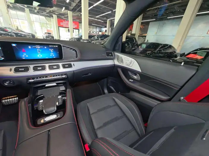 Mercedes-Benz GLE AMG 2024 Model AMG GLE 53 4MATIC+ – фото 38