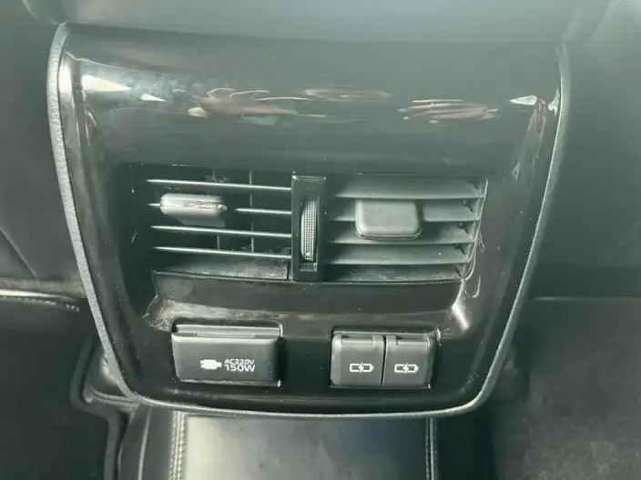 Toyota Avalon 2023 Model 2.0L CVT XLE Exclusive Edition – фото 15