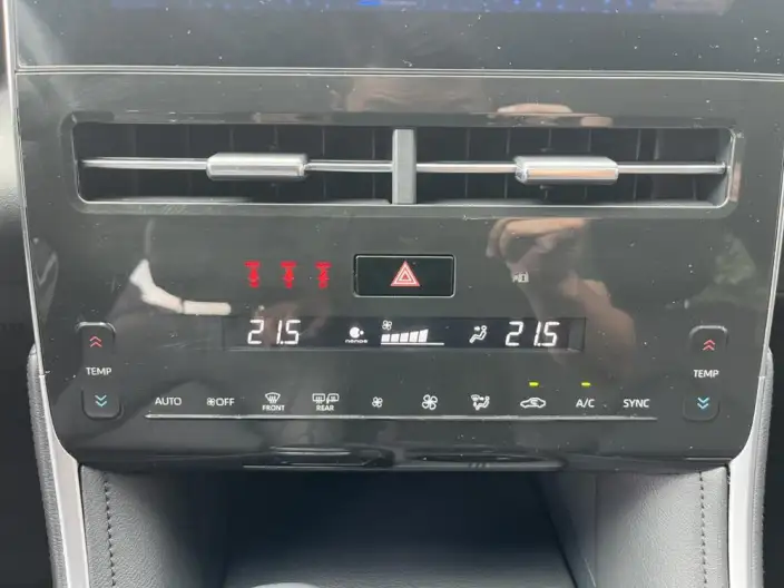 Toyota Avalon 2023 Model 2.0L CVT XLE Exclusive Edition – фото 17