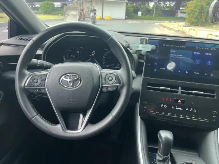 Toyota Avalon 2023 Model 2.0L CVT XLE Exclusive Edition – фото 26