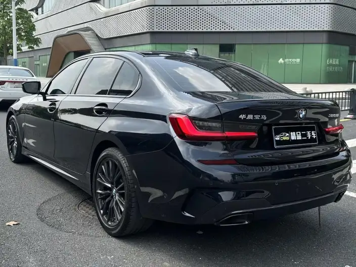 BMW 3 Series 2022 Model 325Li M Sports Night Set – фото 5