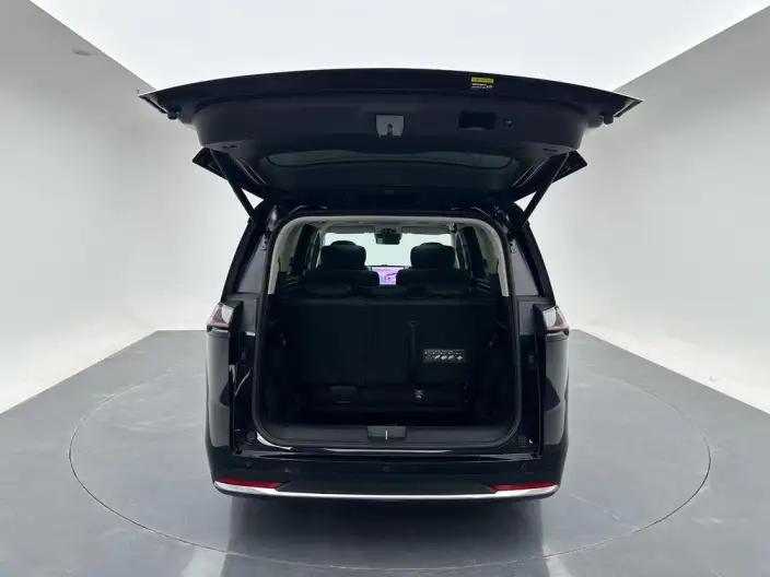 GAC Trumpchi E8 PHEV 2024 Model 2.0ATK 150km MAX Edition – фото 20