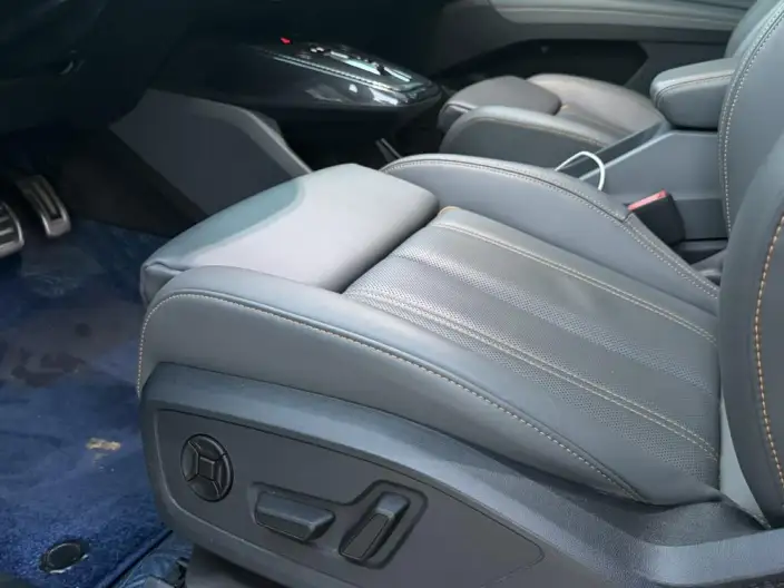 Audi Q4 e-tron 2024 Model 40 e-tron Genesis Edition – фото 15