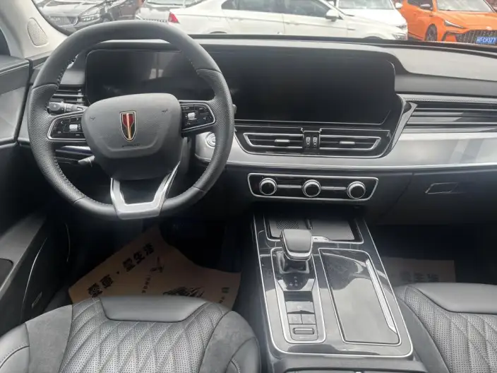 Hongqi HS5 2023 Model 2.0T Flag Xiang Pro Edition – фото 11