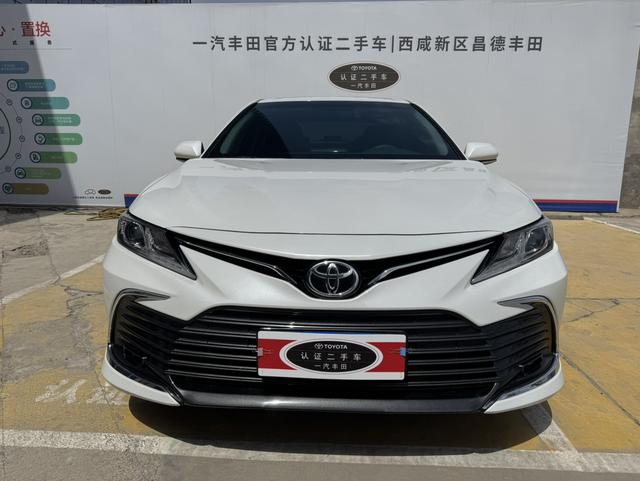 Toyota Camry 2023 2.0GVP Lead Edition – фото 2
