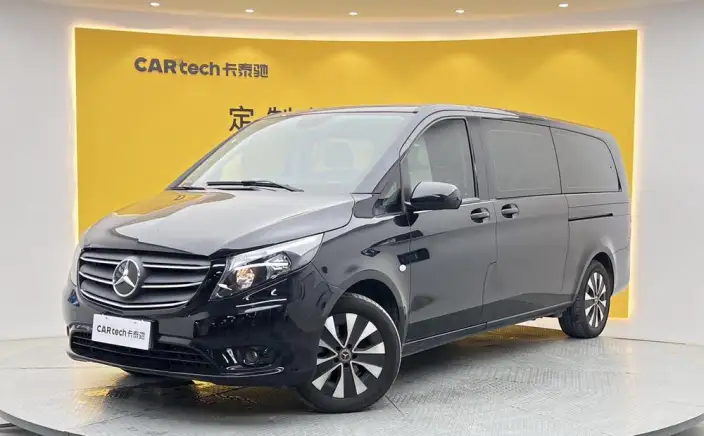 Viano 2021 Model 2.0T Business Edition 7 seat – фото 1