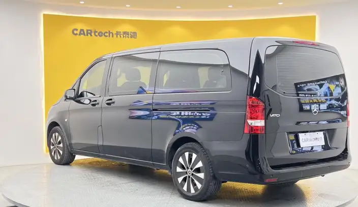 Viano 2021 Model 2.0T Business Edition 7 seat – фото 3