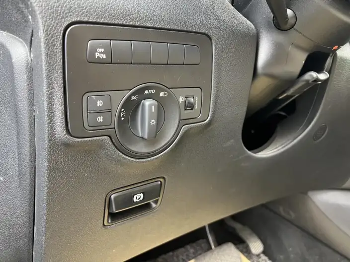 Viano 2021 Model 2.0T Business Edition 7 seat – фото 12