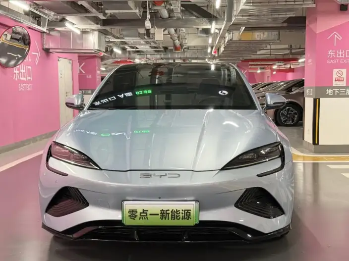 BYD Seal 2022 Model 550KM Standard Battery Life Rear Drive Edition Noble Model – фото 2