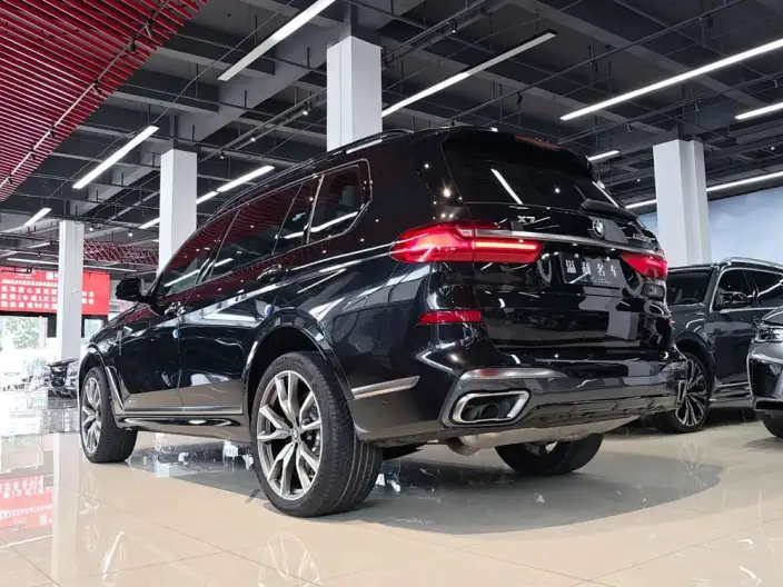 BMW X7 2021 Model xDrive M50i