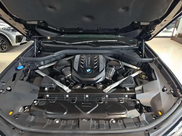BMW X7 2021 Model xDrive M50i – фото 6