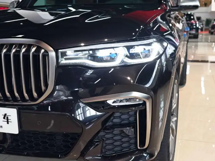 BMW X7 2021 Model xDrive M50i – фото 7