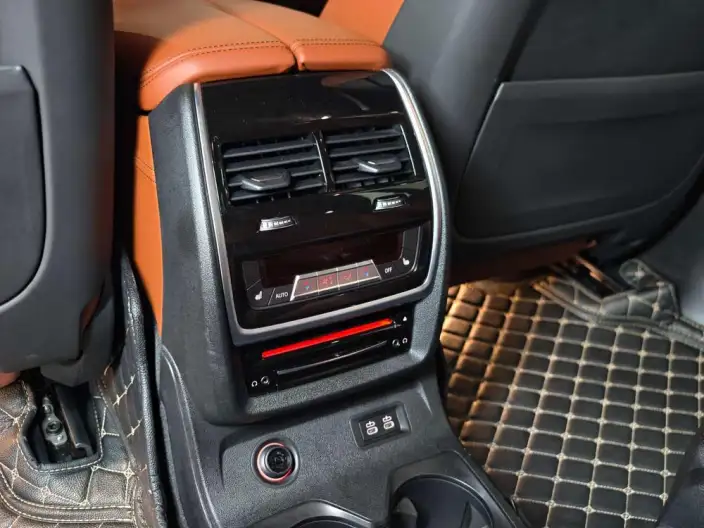 BMW X7 2021 Model xDrive M50i – фото 16