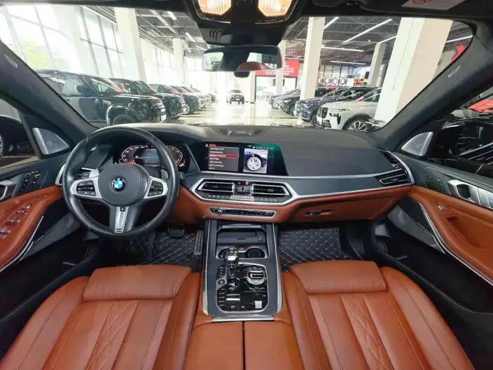 BMW X7 2021 Model xDrive M50i – фото 22