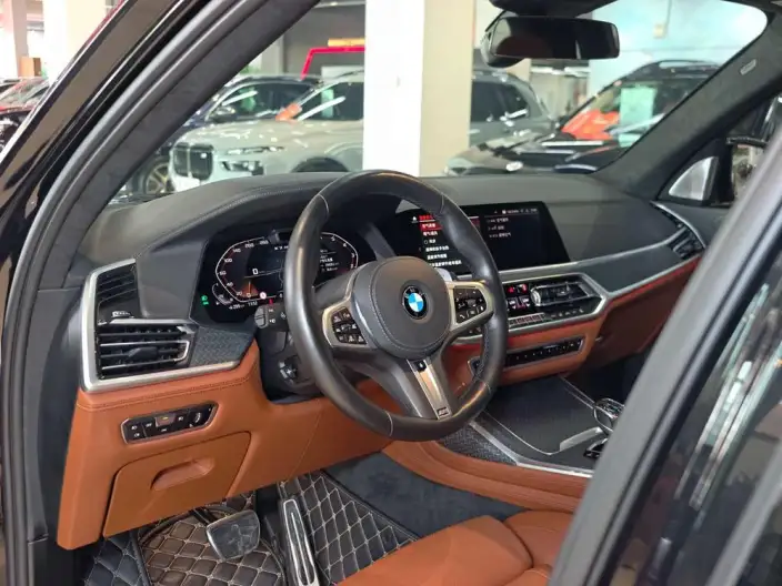 BMW X7 2021 Model xDrive M50i – фото 29