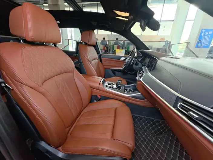 BMW X7 2021 Model xDrive M50i – фото 33
