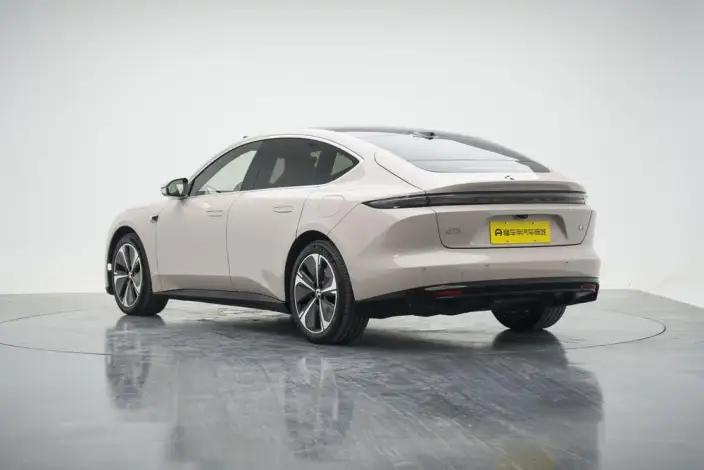 NIO ET5 2025 Model 75kWh – фото 5