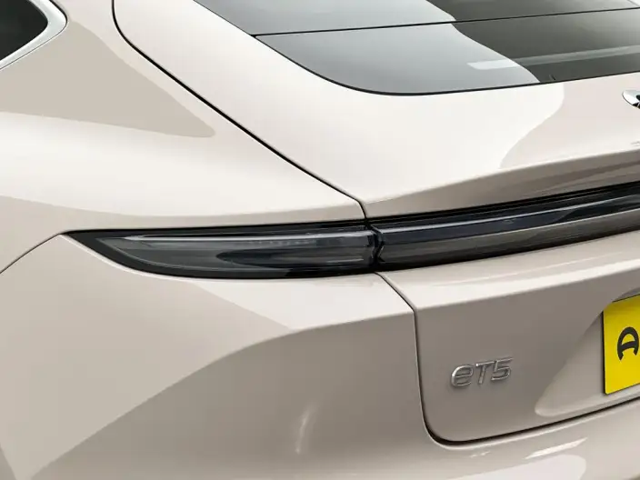 NIO ET5 2025 Model 75kWh – фото 13
