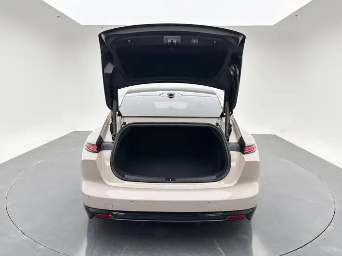 NIO ET5 2025 Model 75kWh – фото 20