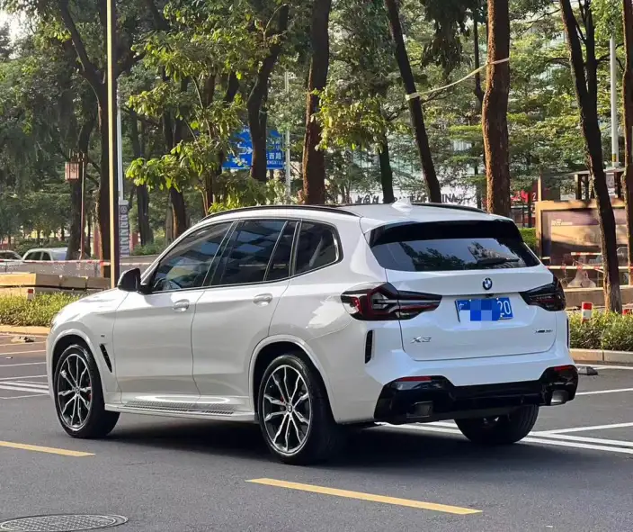 BMW X3 2022 Model xDrive30i Leading Model M Night Set – фото 3