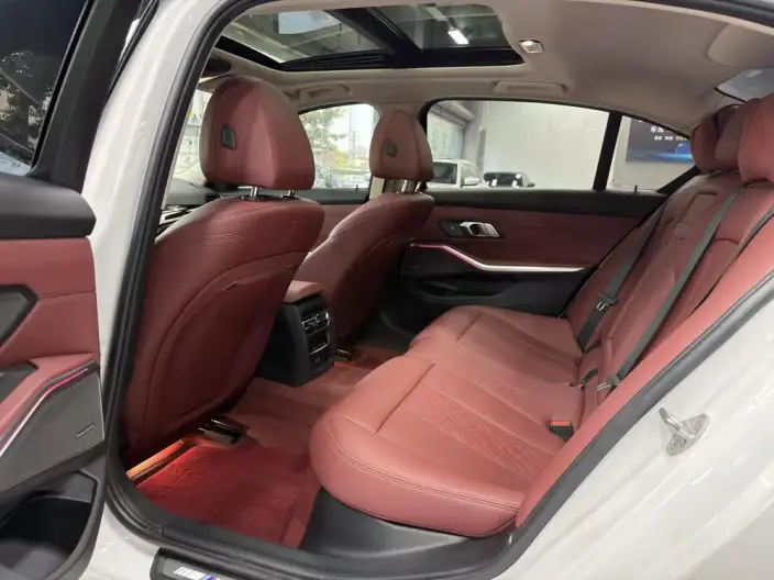 BMW 3 Series 2023 Model 325Li M Sports Night Set – фото 12