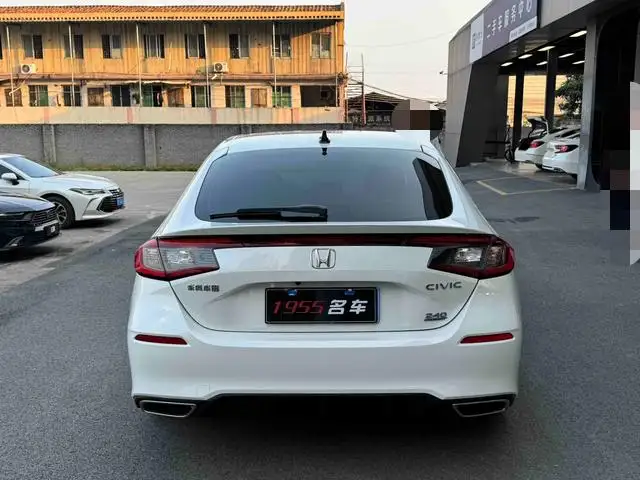 Honda Civic 2023 Model HATCHBACK 240TURBO CVT Extremely sharp version – фото 5