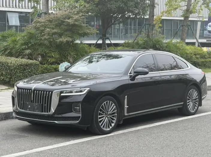 HONGQI H9 2022 Model 2.0T Smart Flag Enjoy Edition