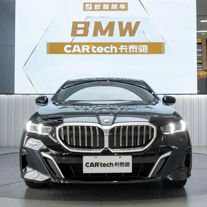 BMW 5 Series 2024 Model 530Li Exclusive Model M Sports Set – фото 2