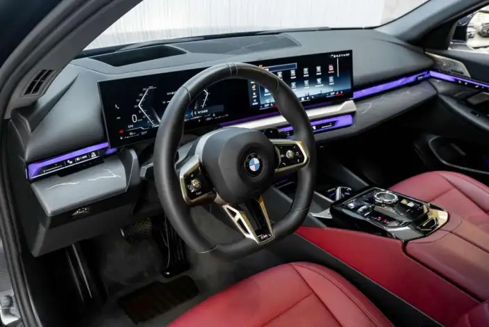 BMW 5 Series 2024 Model 530Li Exclusive Model M Sports Set – фото 25