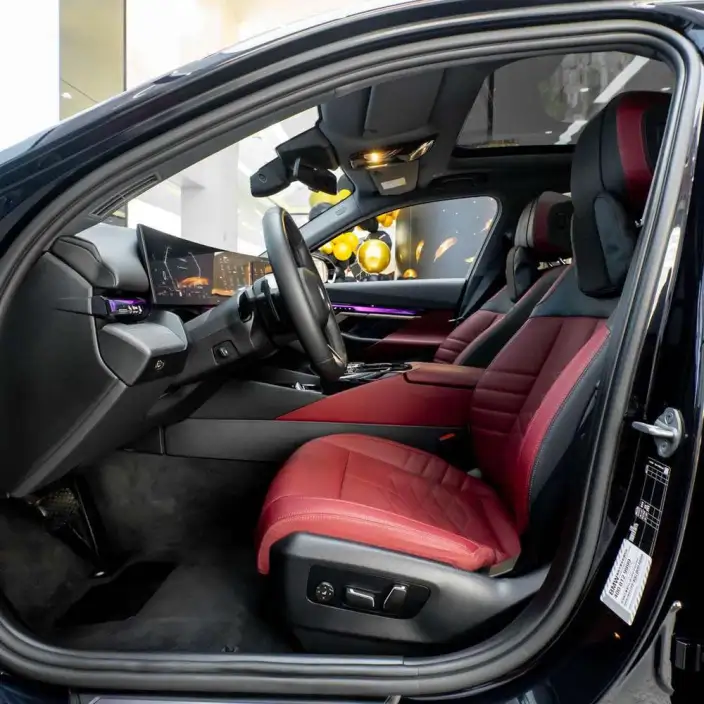 BMW 5 Series 2024 Model 530Li Exclusive Model M Sports Set – фото 26