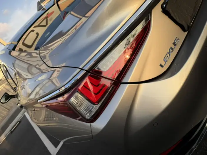 Lexus ES 2020 Model 200 Superior Edition China VI – фото 12