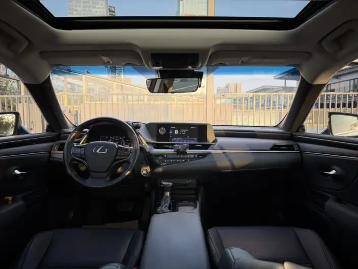 Lexus ES 2020 Model 200 Superior Edition China VI – фото 15