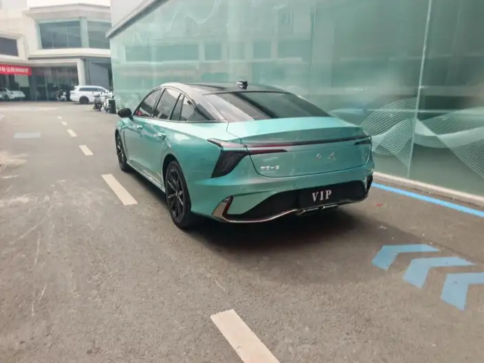 HONGQI H6 2023 Model 2.0T Zhishang Edition – фото 4