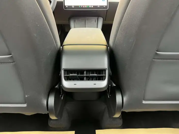 Model Y 2022 Model Long Battery Life Pro All-wheel drive version – фото 24