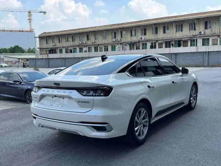 Ford Mondeo 2022 Model Facelift EcoBoost 245 Luxury Model – фото 6