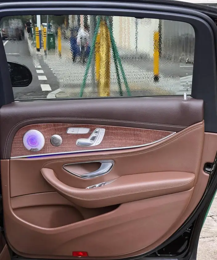 Mercedes-Benz E-Class 2022 Model E 300 L Luxury Model sedan – фото 18