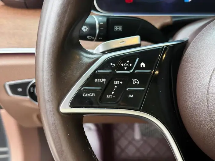 Mercedes-Benz E-Class 2022 Model E 300 L Luxury Model sedan – фото 22