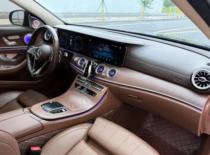Mercedes-Benz E-Class 2022 Model E 300 L Luxury Model sedan – фото 23